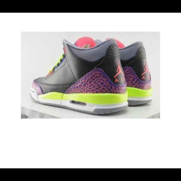 Jordan Retro 3 - Picture 2 of 5